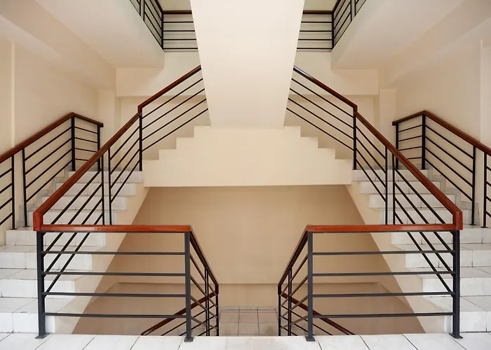 Reddoorz Plus Near Plaza Blok M Jakarta